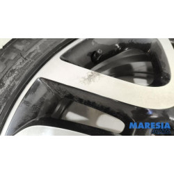 Renault - Captur - Sportvelgenset + banden