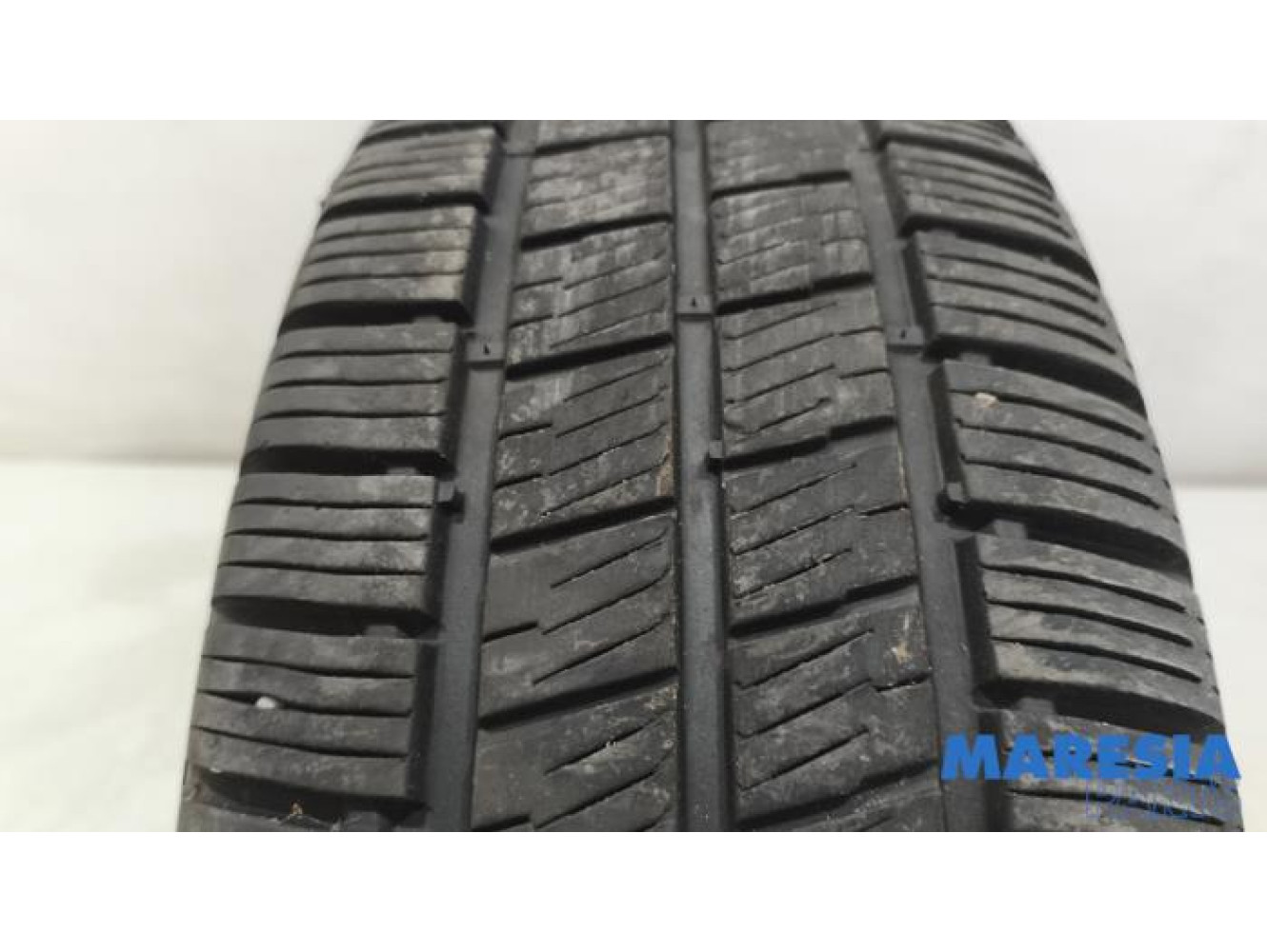 Peugeot - Boxer - Tyre