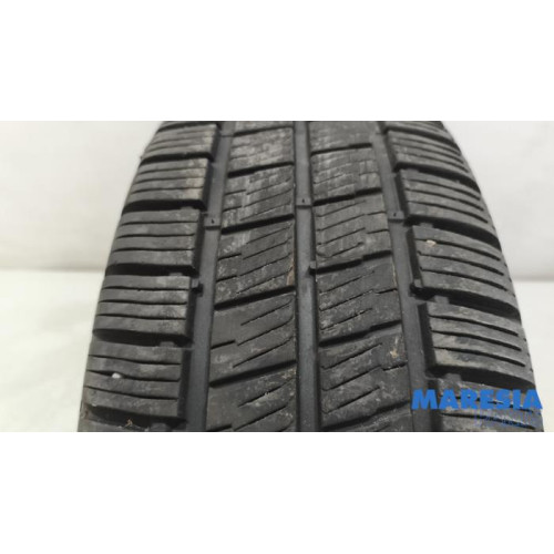 Peugeot - Boxer - Tyre