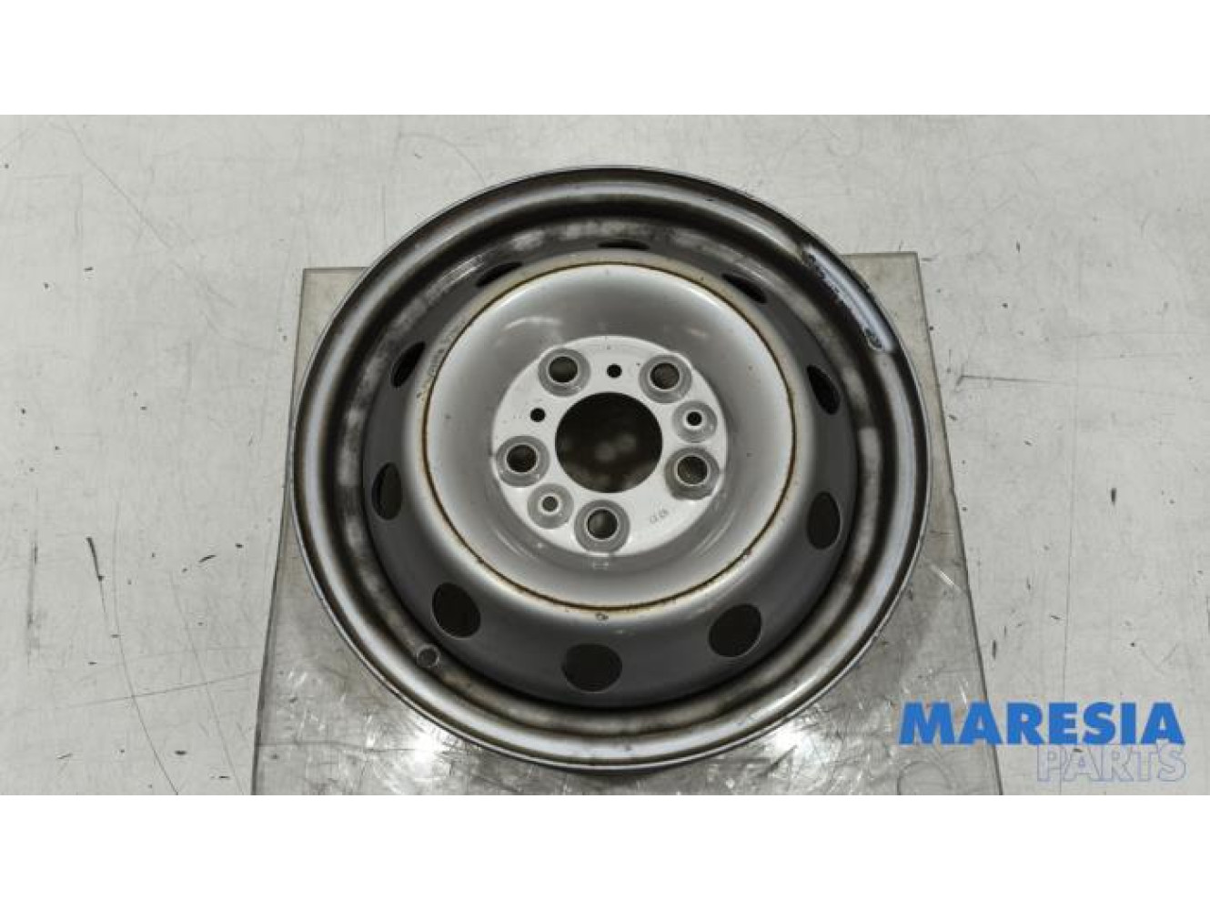 Peugeot - Boxer - Wheel