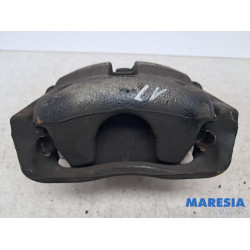 Renault - Kangoo - Front brake calliper, left