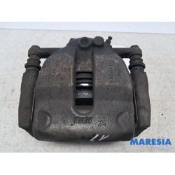 Renault - Kangoo - Front brake calliper, left