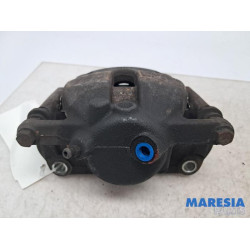 Renault - Kangoo - Front brake calliper, left