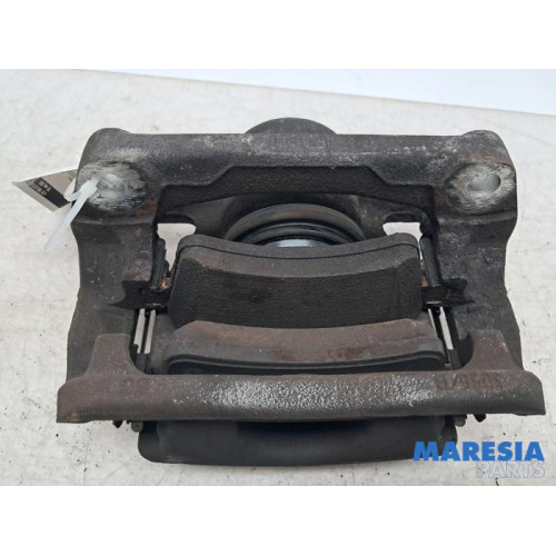 Renault - Kangoo - Front brake calliper, left