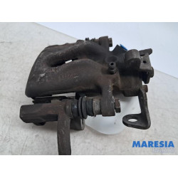 Renault - Kangoo - Rear brake calliper, right