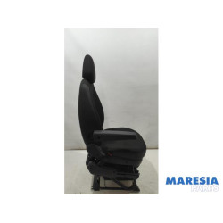 Peugeot - Boxer - Sitz links