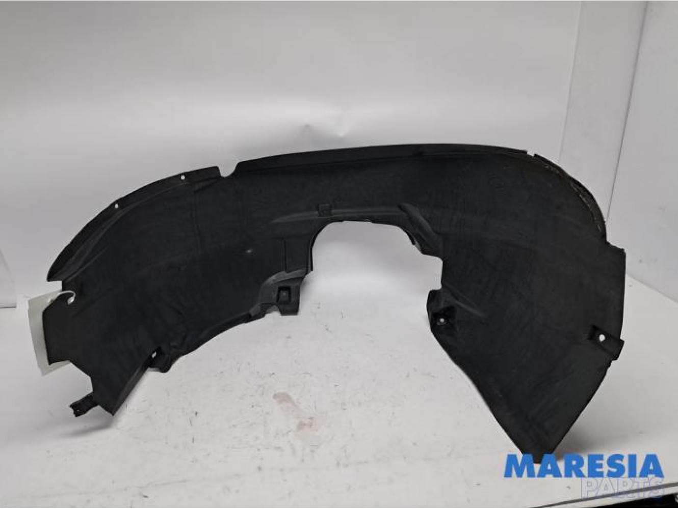 Alfa Romeo - 159 - Wheel arch liner