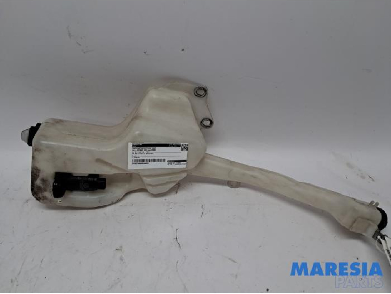 Alfa Romeo - 159 - Réservoir lave-glace avant