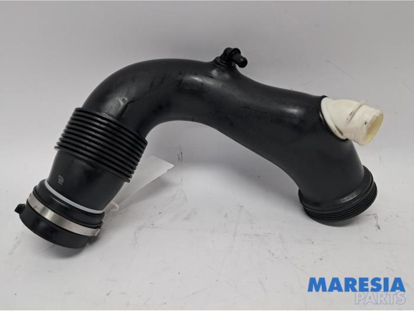 Alfa Romeo - 159 - Air intake hose