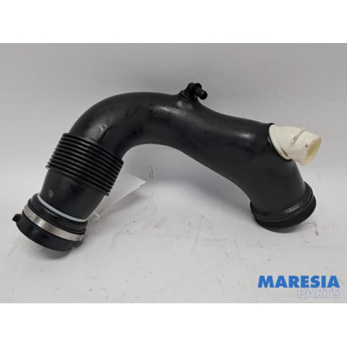 Alfa Romeo - 159 - Air intake hose