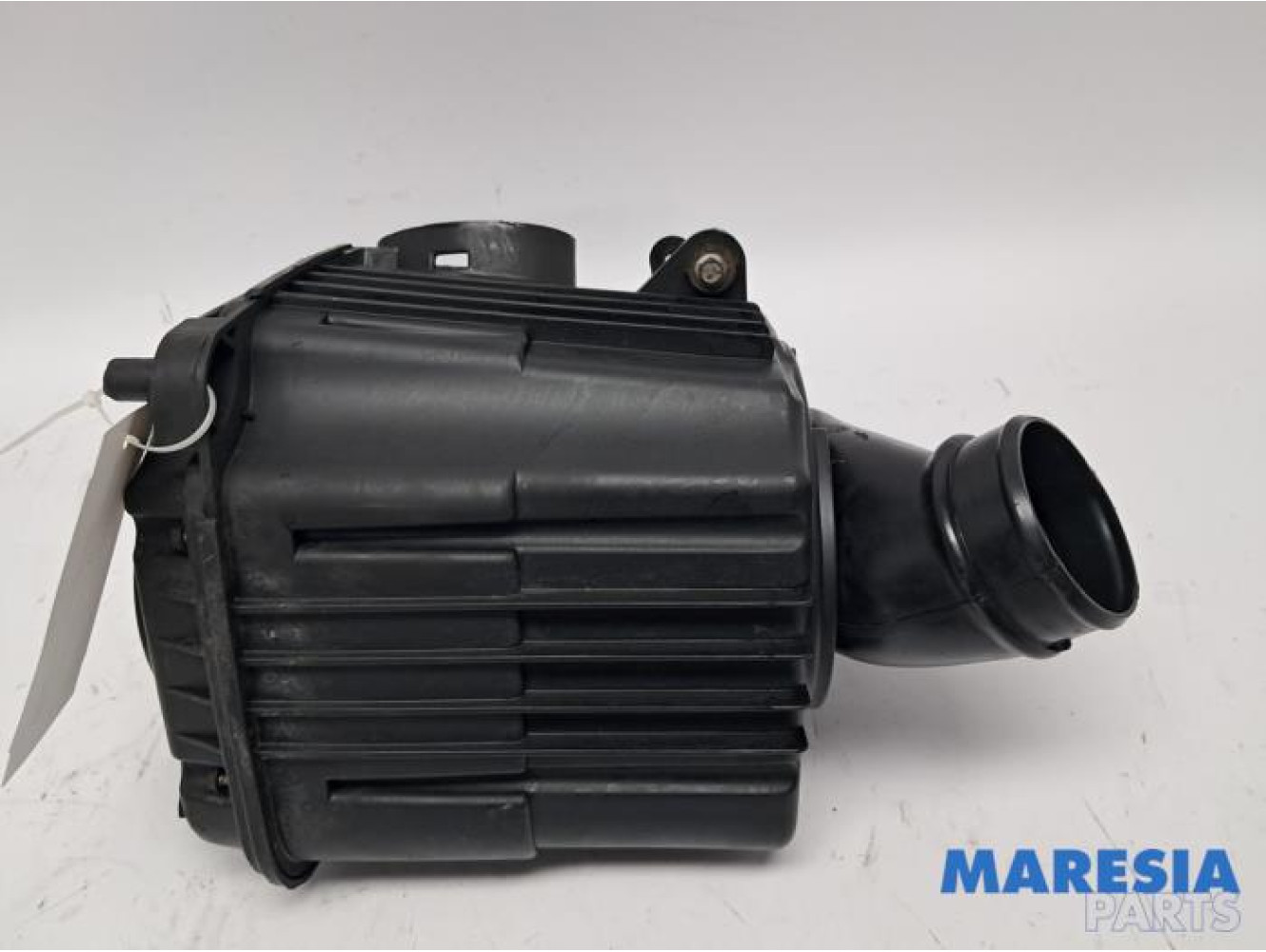 Alfa Romeo - 159 - Air box