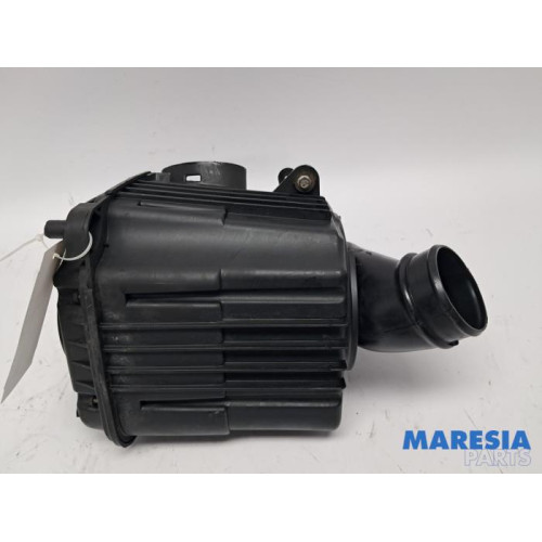 Alfa Romeo - 159 - Air box