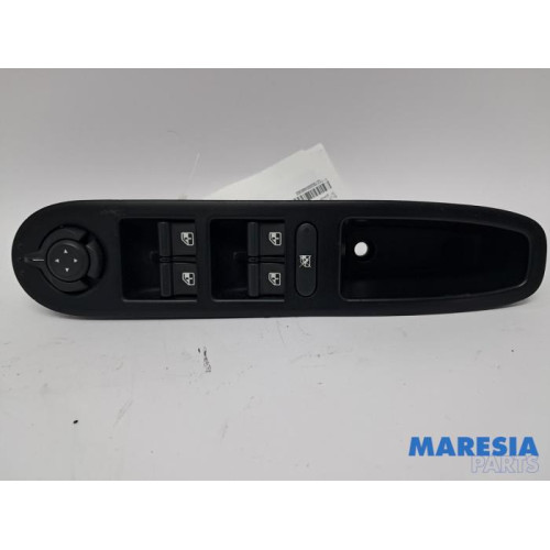 Alfa Romeo - 159 - Multi-functional window switch