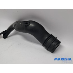 Alfa Romeo - 159 - Air intake hose