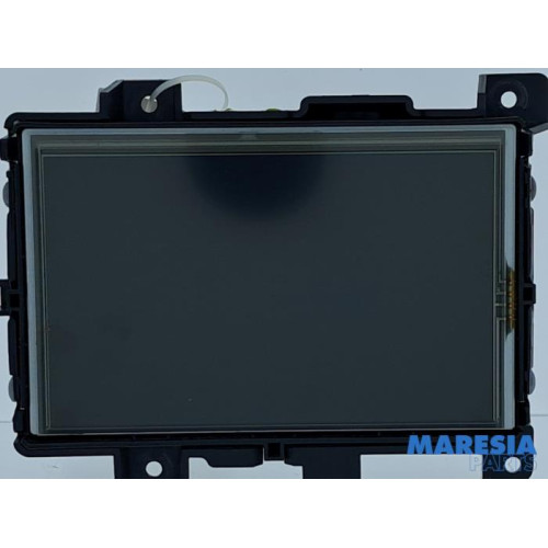 Renault - Captur - Navigation Display