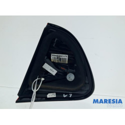 Renault - Captur - Taillight, left