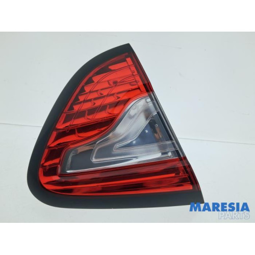 Renault - Captur - Taillight, left