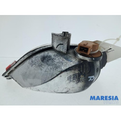 Renault - Captur - Reversing light, right