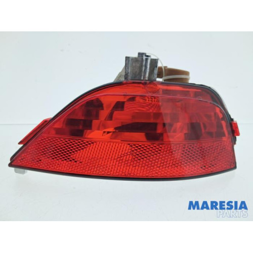 Renault - Captur - Rear fog light
