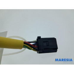 Renault - Captur - Wing mirror, right