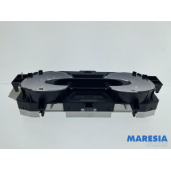 Renault - Captur - Instrument panel