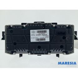 Renault - Captur - Instrument panel