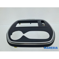 Renault - Captur - Radio omlijsting