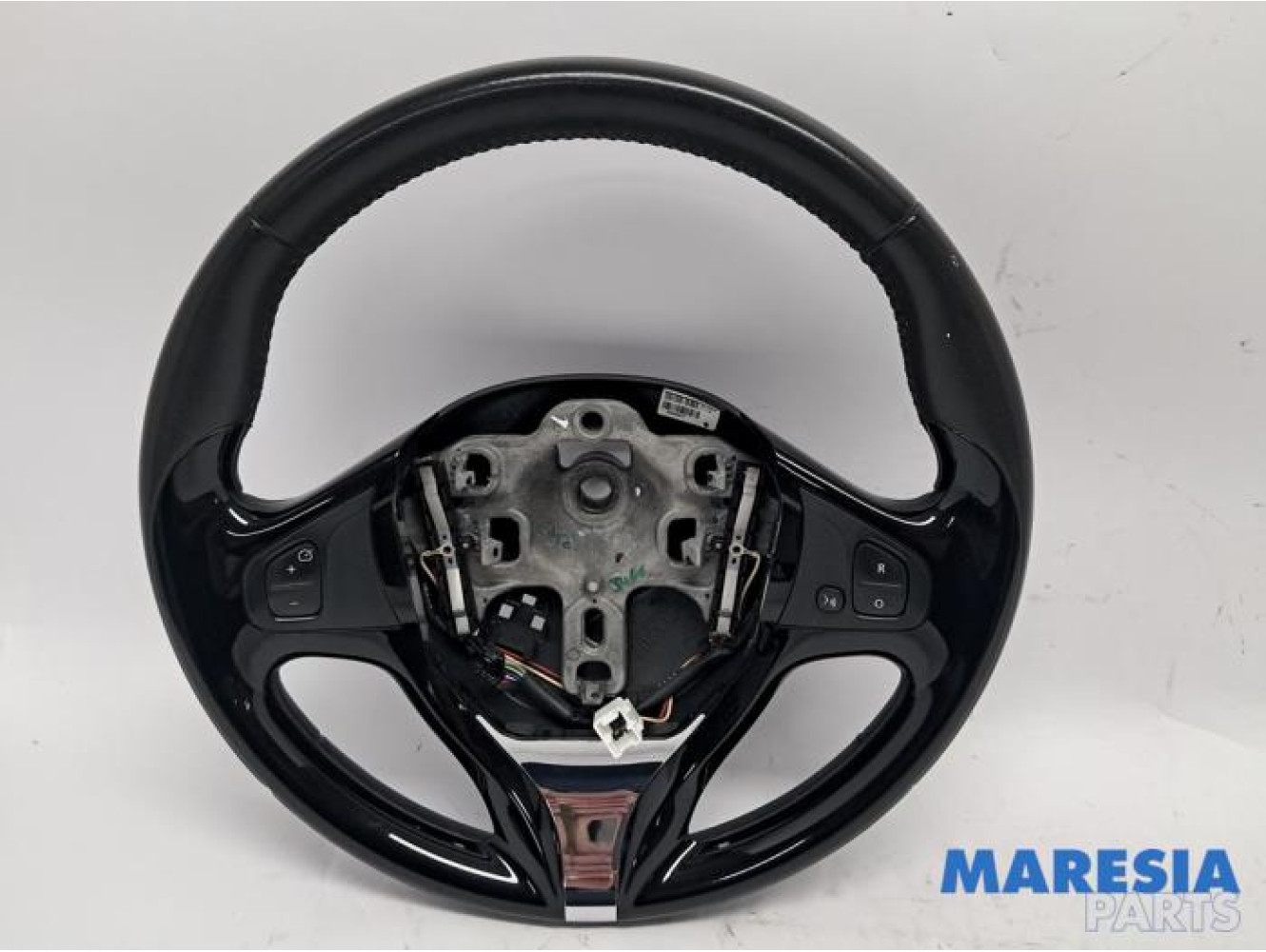 Renault - Captur - Steering wheel