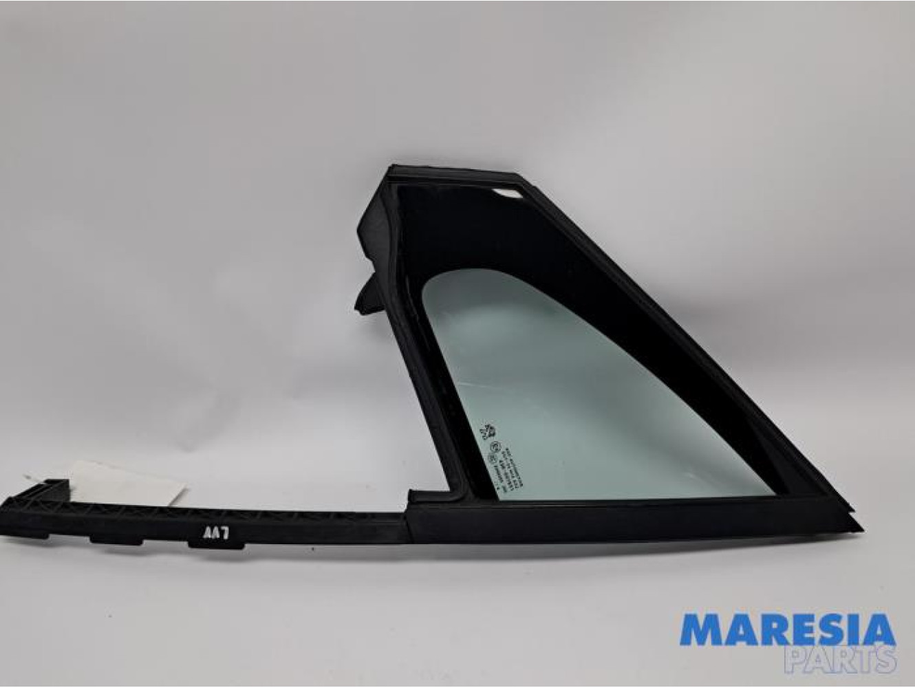 Peugeot - 208 - Quarter light, front left