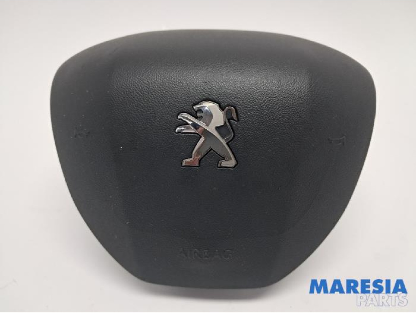 Peugeot - 208 - Left airbag (steering wheel)
