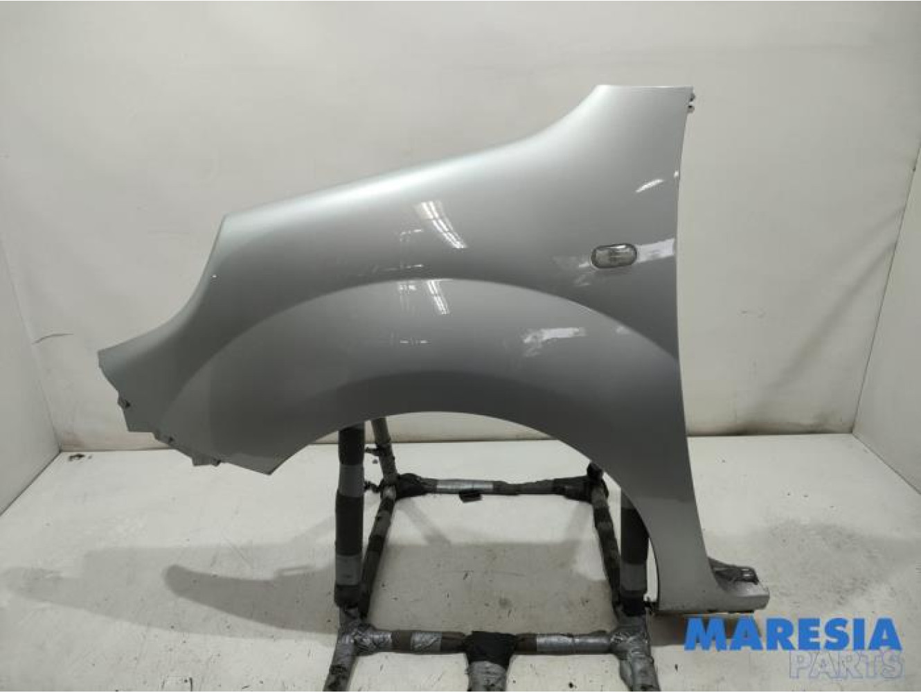 Renault - Kangoo - Scherm links-voor