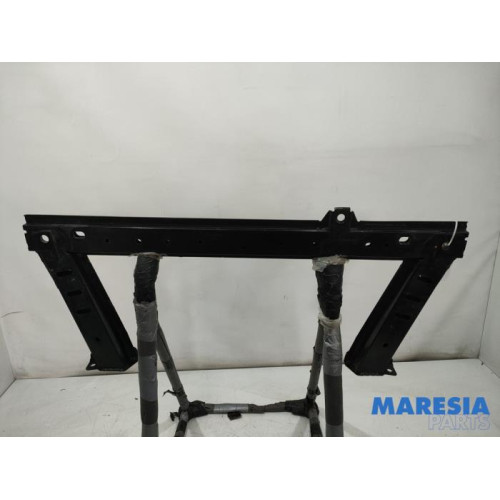 Renault - Kangoo - Radiator bar