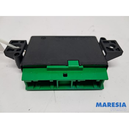 Peugeot - 208 - PDC Module