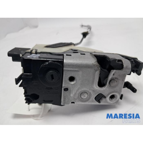 Peugeot - 208 - Türschlossmechanik 4-türig rechts vorne