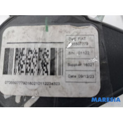 Peugeot - Boxer - Front seatbelt, left