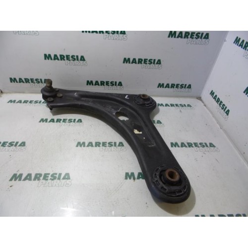 Peugeot - 1007 - Front lower wishbone, left