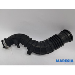Renault - Captur - Air intake hose