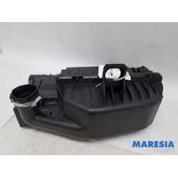 Peugeot - 208 - Air box