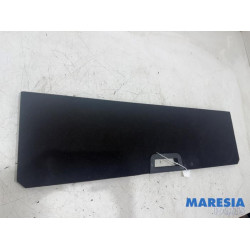 Renault - Kadjar - Floor panel load area