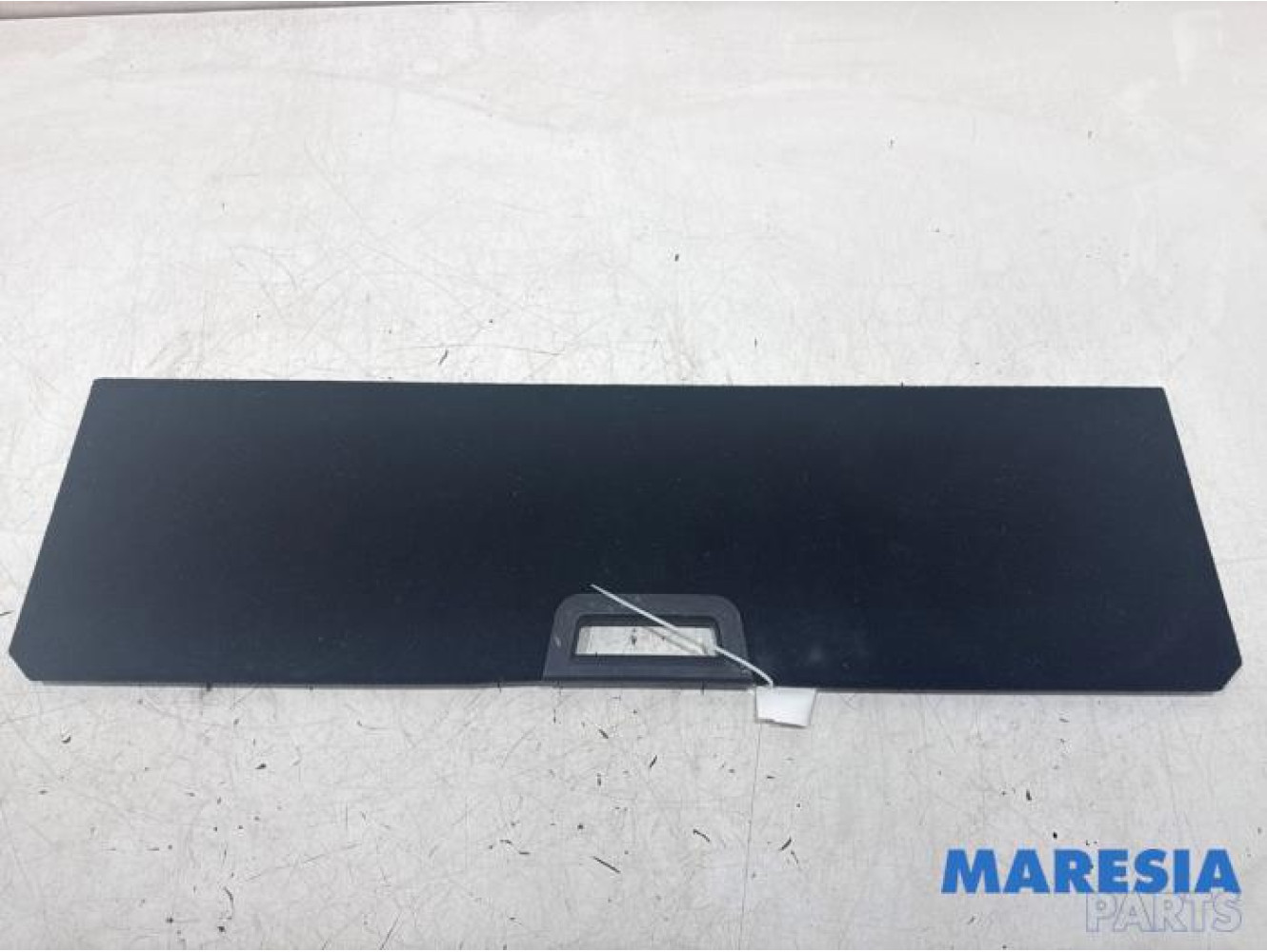 Renault - Kadjar - Floor panel load area