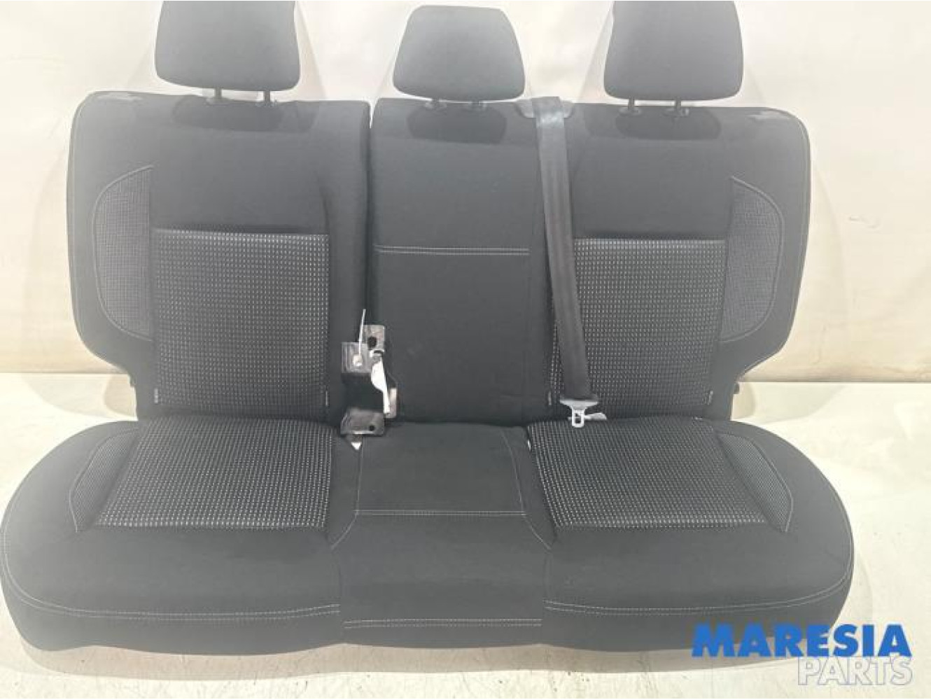 Peugeot - 208 - Banquette arrière