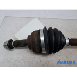Renault - Captur - Front drive shaft, left