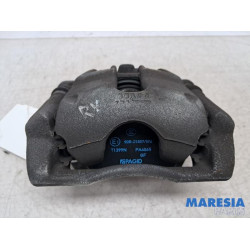 Renault - Captur - Front brake calliper, right