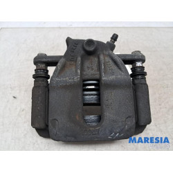 Renault - Captur - Front brake calliper, left