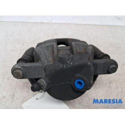 Renault - Captur - Front brake calliper, left