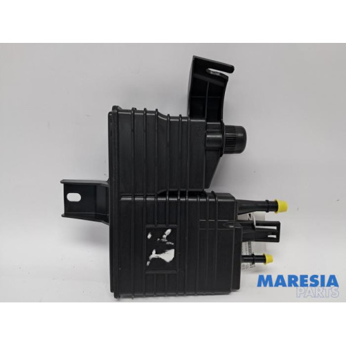 Peugeot - 408 - Carbon filter