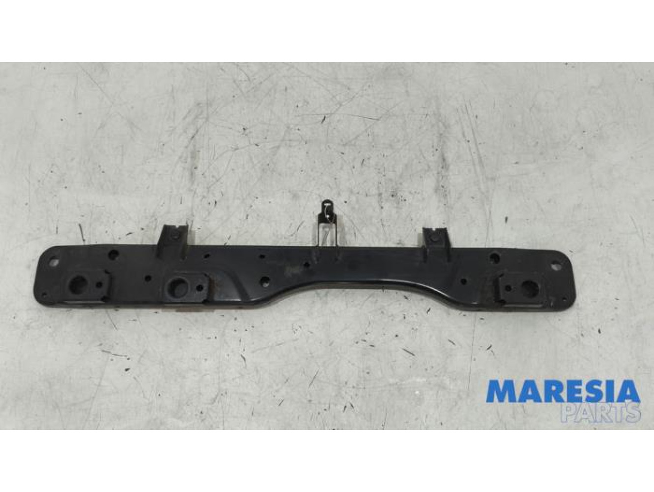 Renault - Kadjar - Radiator bar