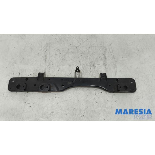 Renault - Kadjar - Radiator bar