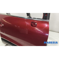 Renault - Clio - Front door 4-door, right