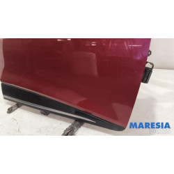 Renault - Clio - Front door 4-door, right